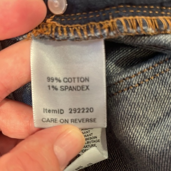 L.L.Bean women’s favorite fit jeans size 16 tall. - Picture 8 of 8